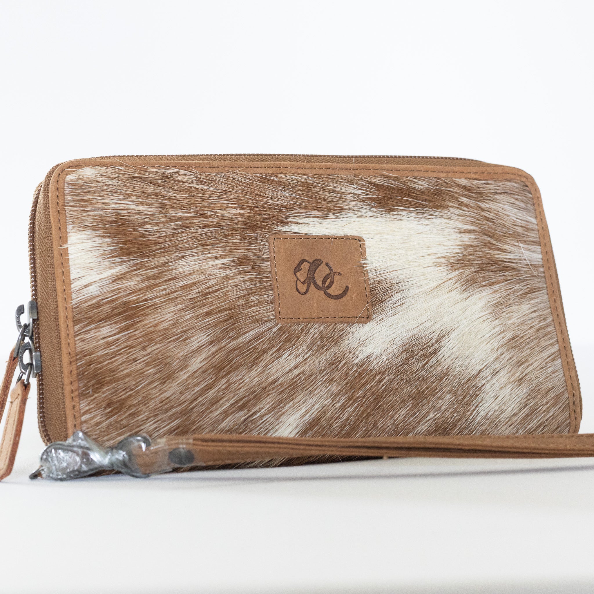Brown Hair On Clutch