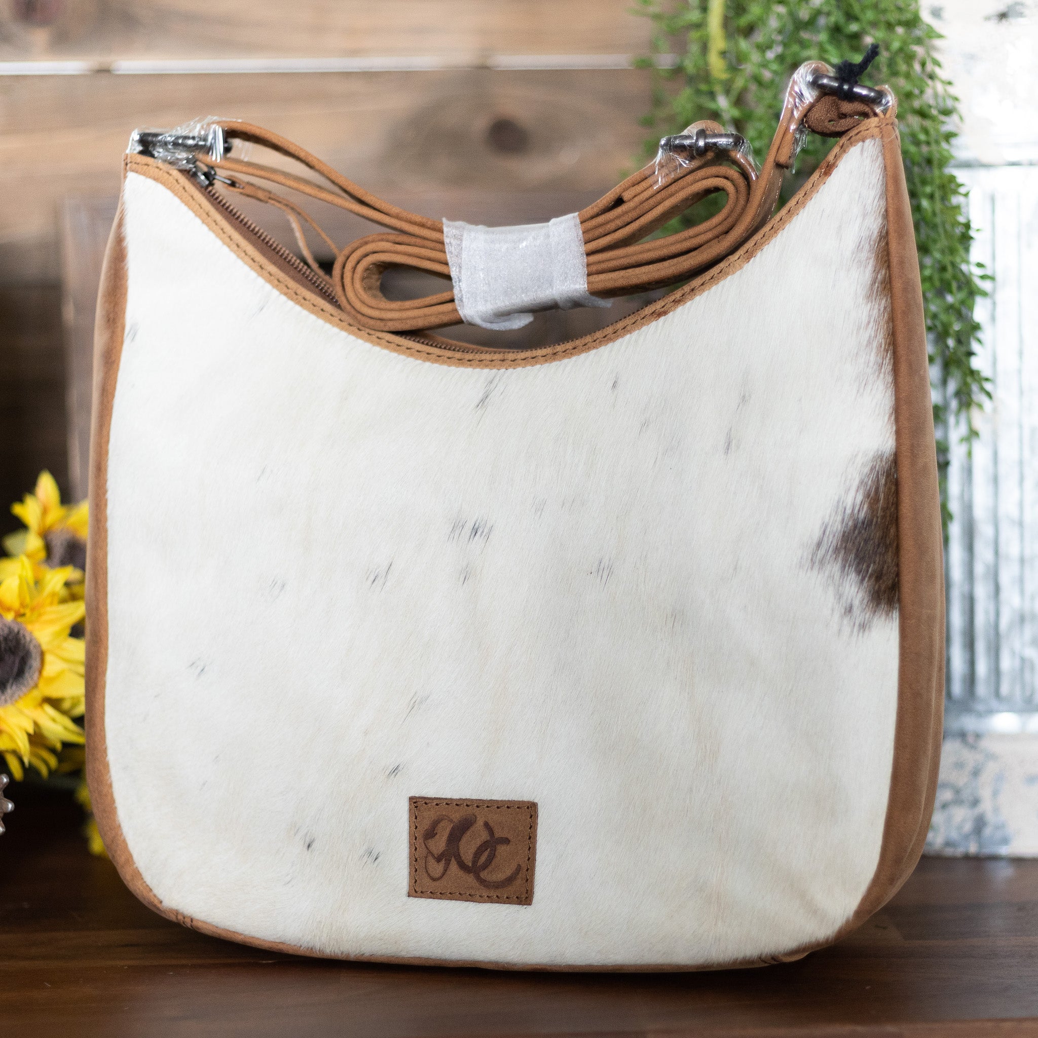 Penny - CC Crossbody